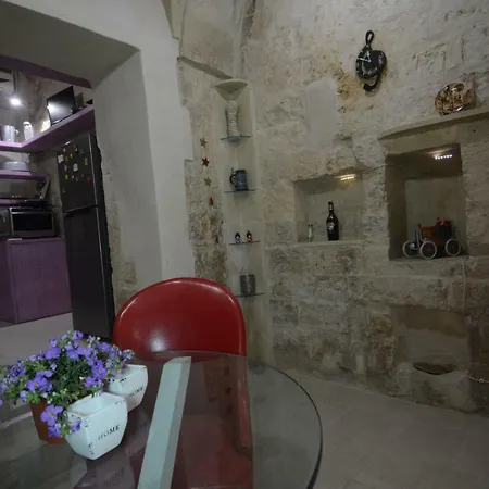 Domus Gaia Bed & Breakfast