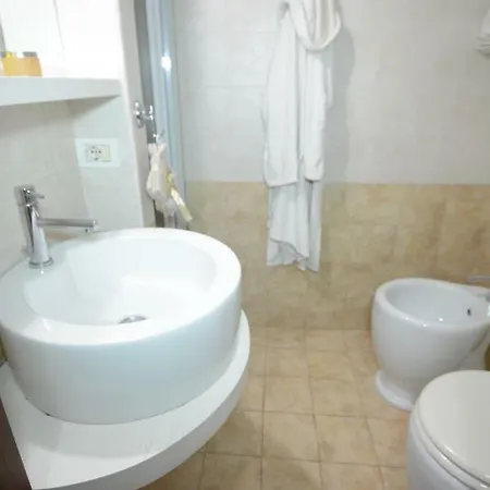 Bed & Breakfast Domus Gaia Lecce