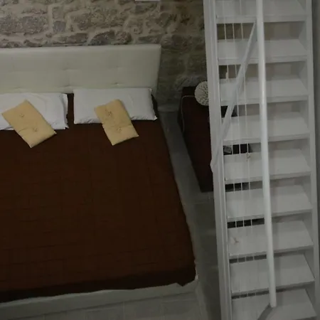 Bed & Breakfast Domus Gaia Lecce